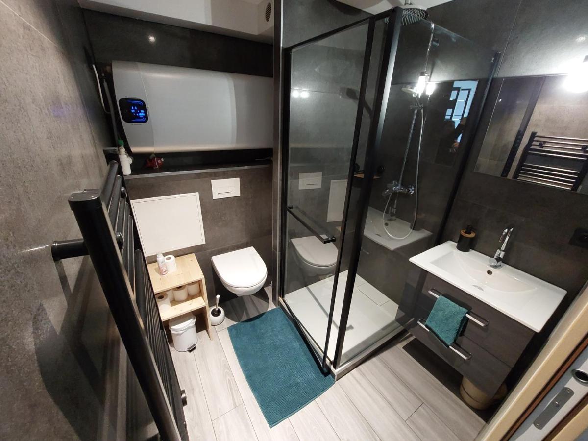 Appartement Studio à Chambéry Extérieur photo