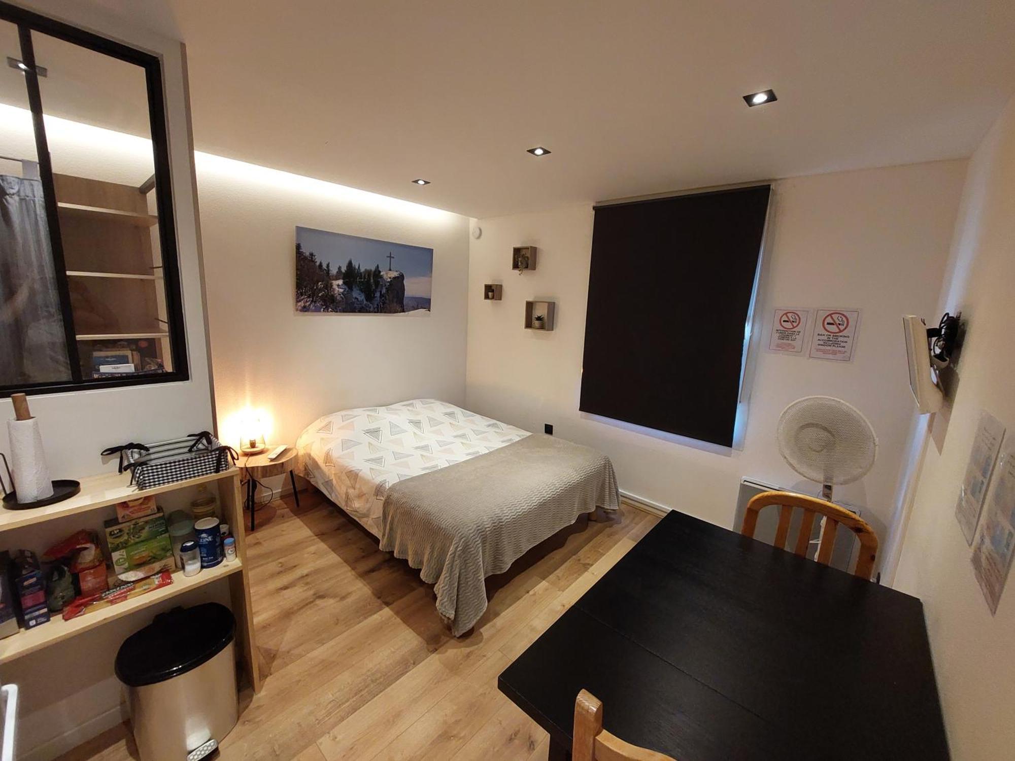 Appartement Studio à Chambéry Extérieur photo